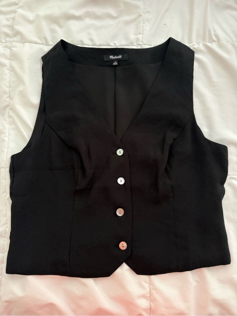 Madewell Black Sleeveless V-Neck Button Vest NWOT